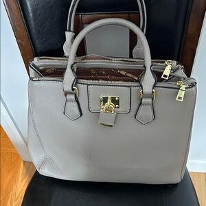 Elegant Gray Leather Handbag